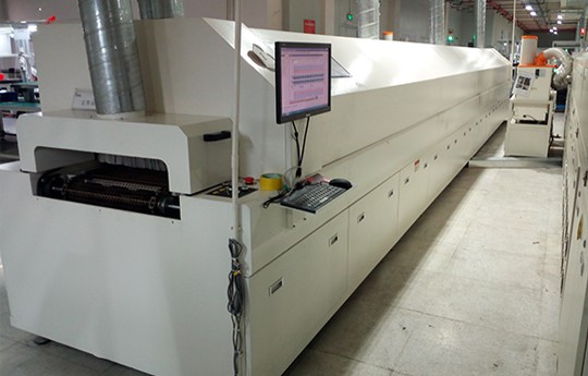 淺談SMT手工焊接應（yīng）用中貼片膠的選擇與評估（gū）